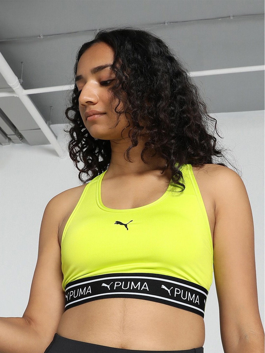 

Puma 4KEEPS Heavily Padded Training Bra, Lime green