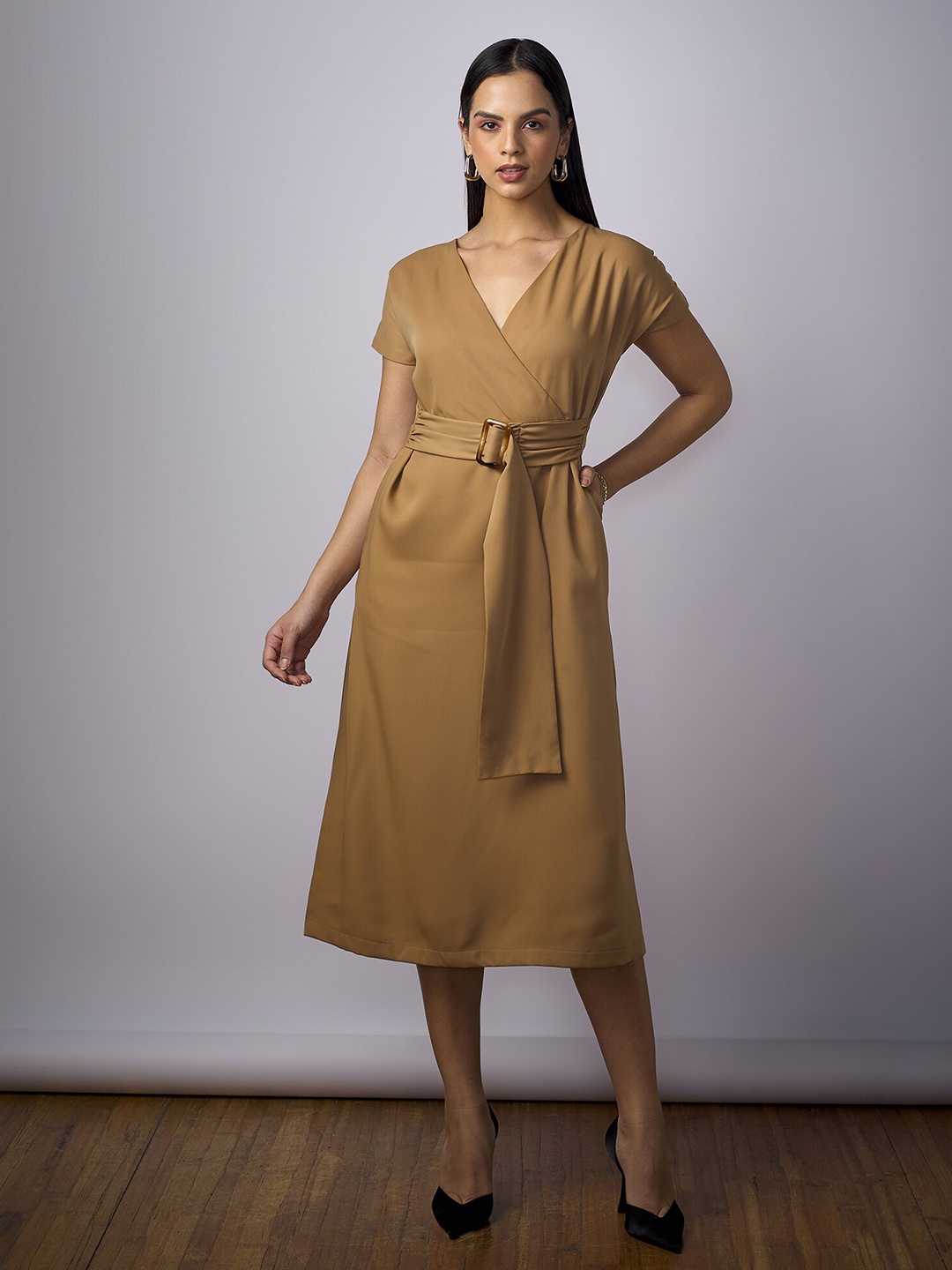 

SALT ATTIRE V-Neck Short Sleeves A-Line Midi Dress, Beige