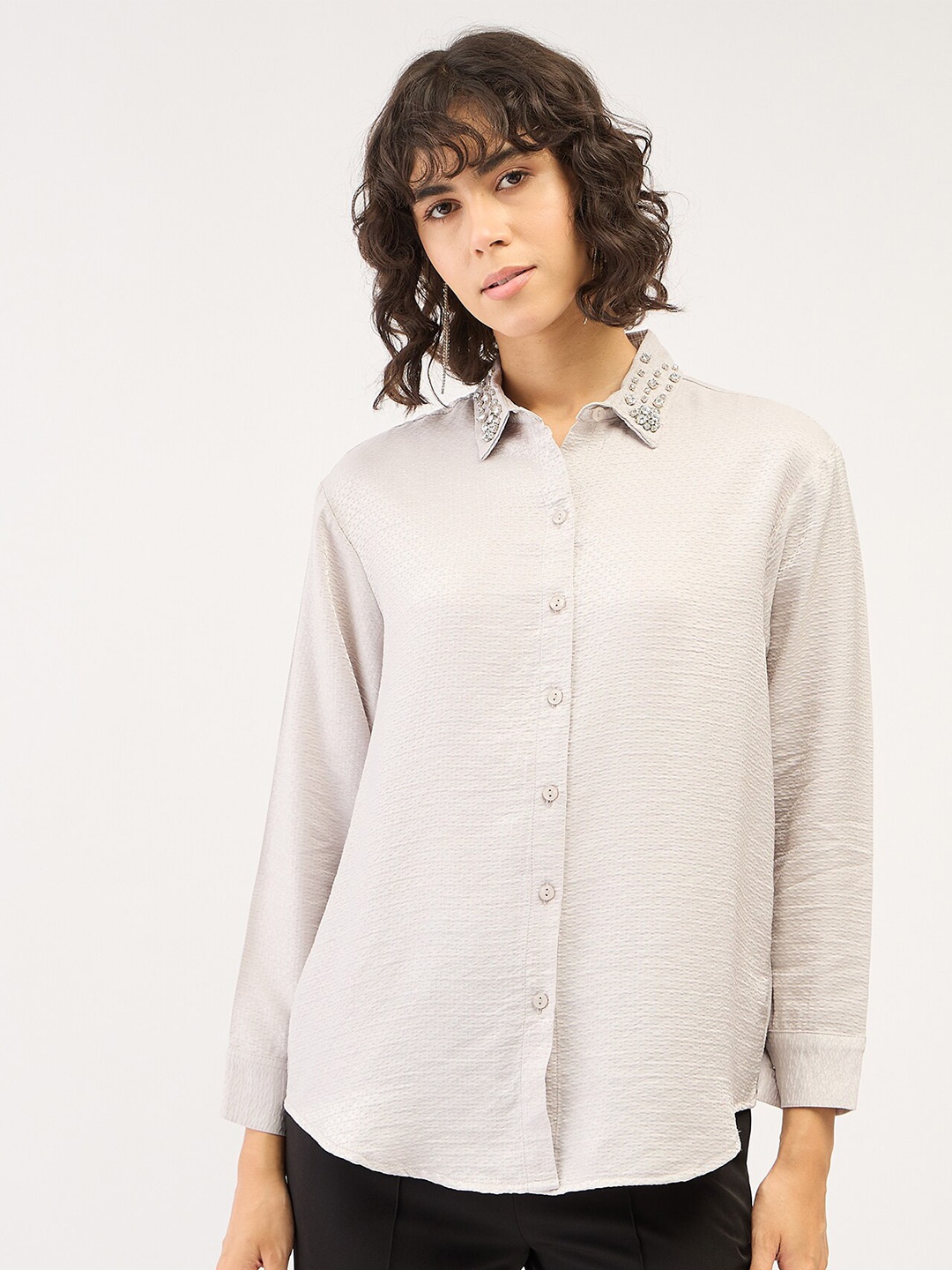 

SALT ATTIRE Self Design Textured Spread Collar Long Sleeves Casual Shirt, Silver