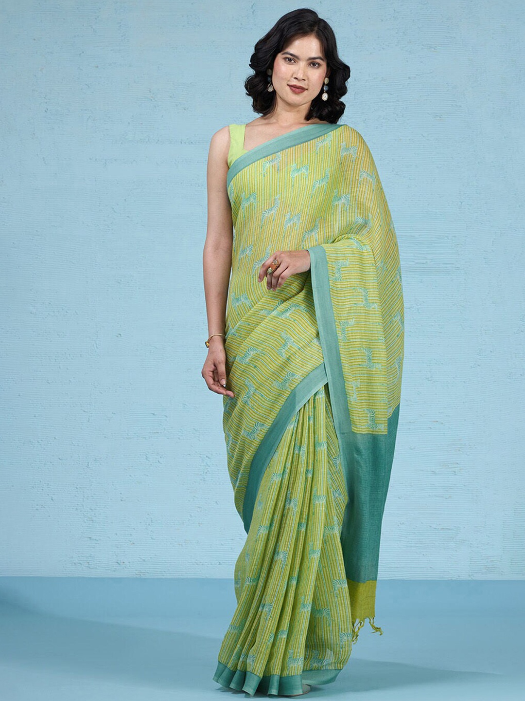 

Taneira Pure Linen Saree, Green