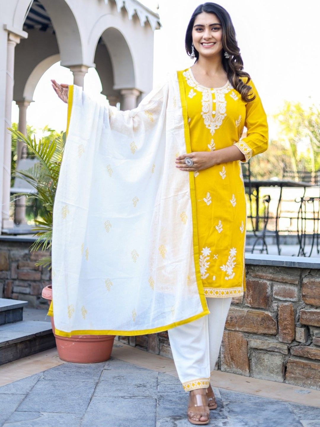 

HEBA Embroidered Round Neck Three-Quarter Sleeves Kurta Set, Mustard