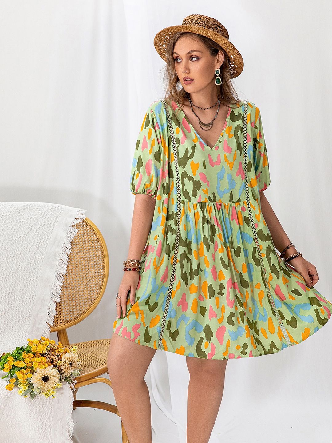 

JC Mode Plus Size V Neck Floral Printed Puff Sleeve Fit & Flare Dress, Green