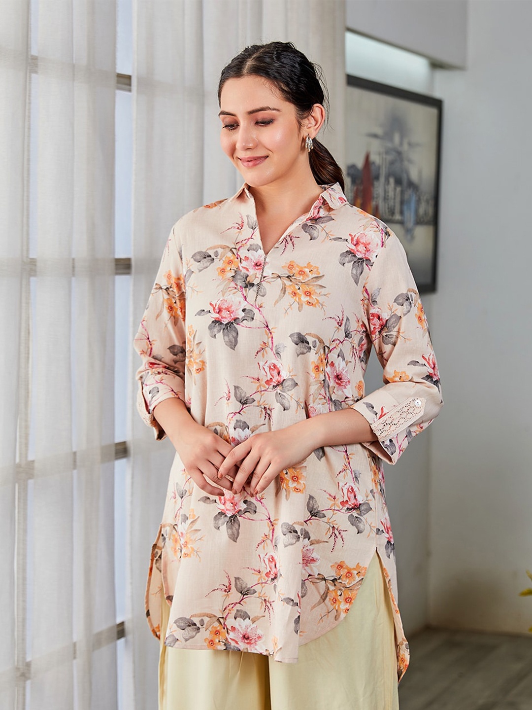 

Biba Floral Printed Shirt Collar Regular Cotton Straight Kurti, Beige