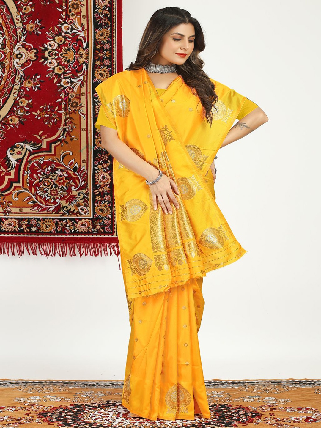 

SGF11 Ethnic Motifs Zari Art Silk Kanjeevaram Saree, Yellow