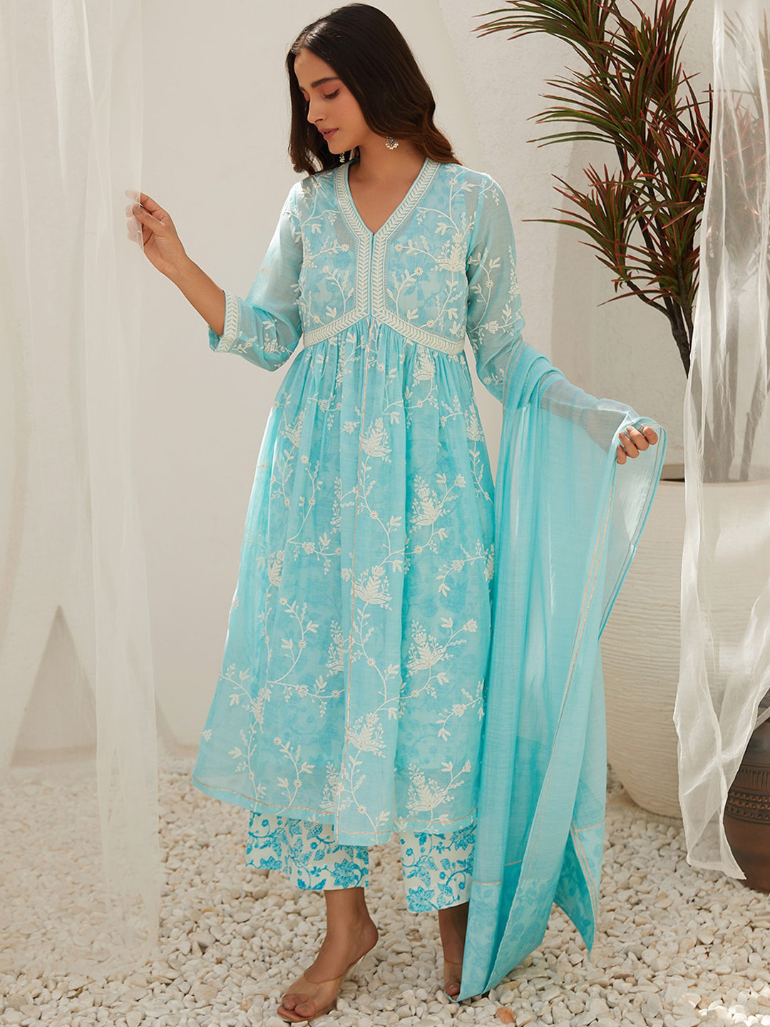 

Biba Floral Embroidered Pure Cotton Anarkali Kurta With Palazzo, Blue
