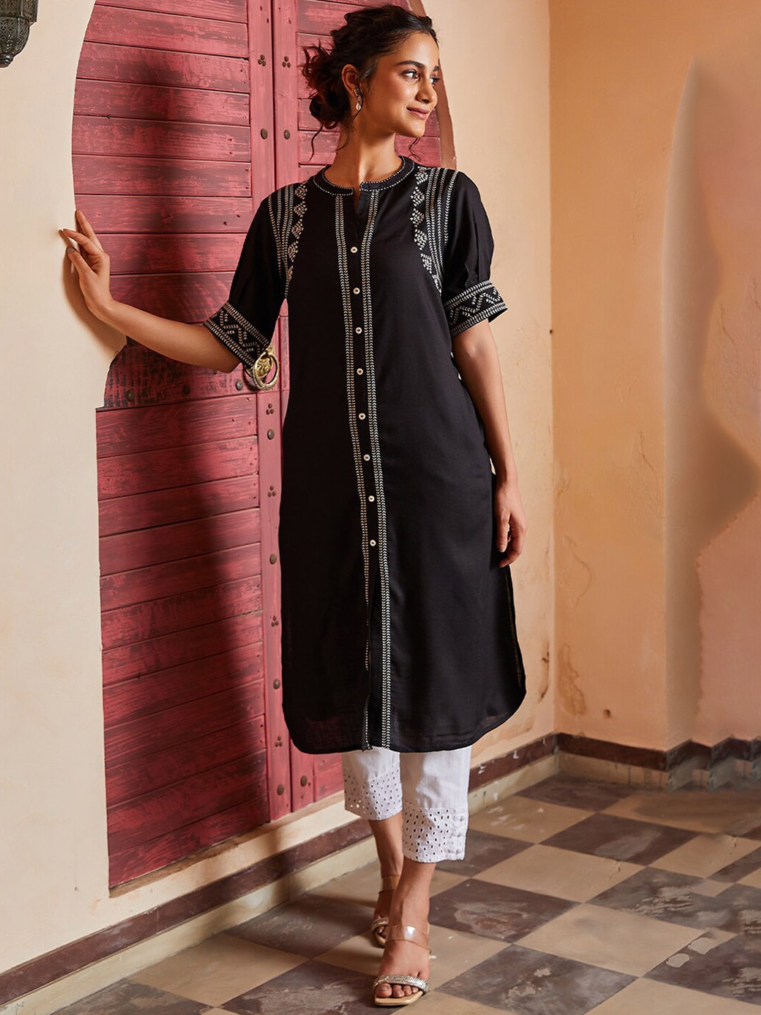 

Biba Round Neck Short Puff Sleeves Straight Kurta, Black