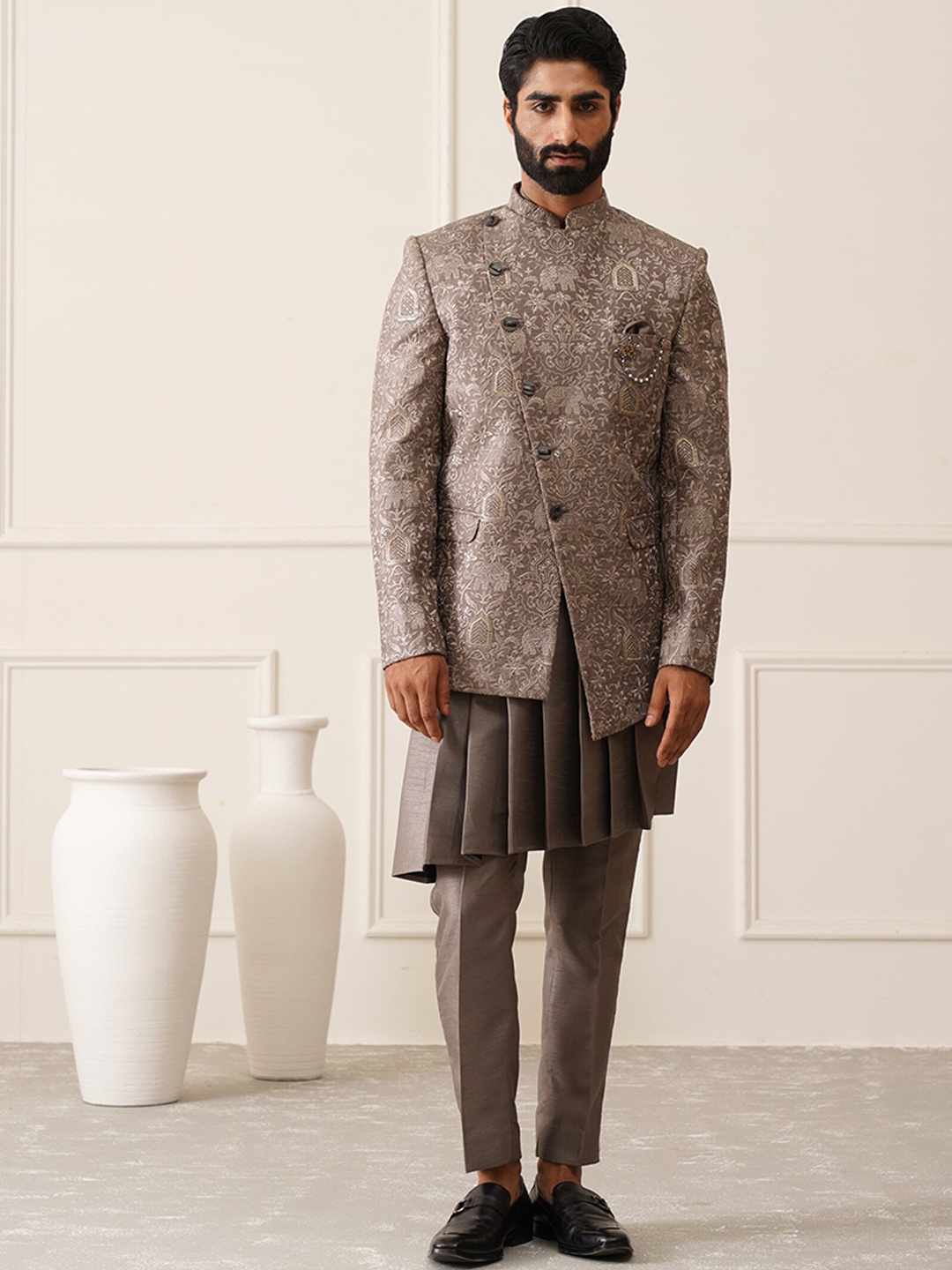 

Denis Parkar Men 3-Pcs Self Design Sherwani Set, Grey