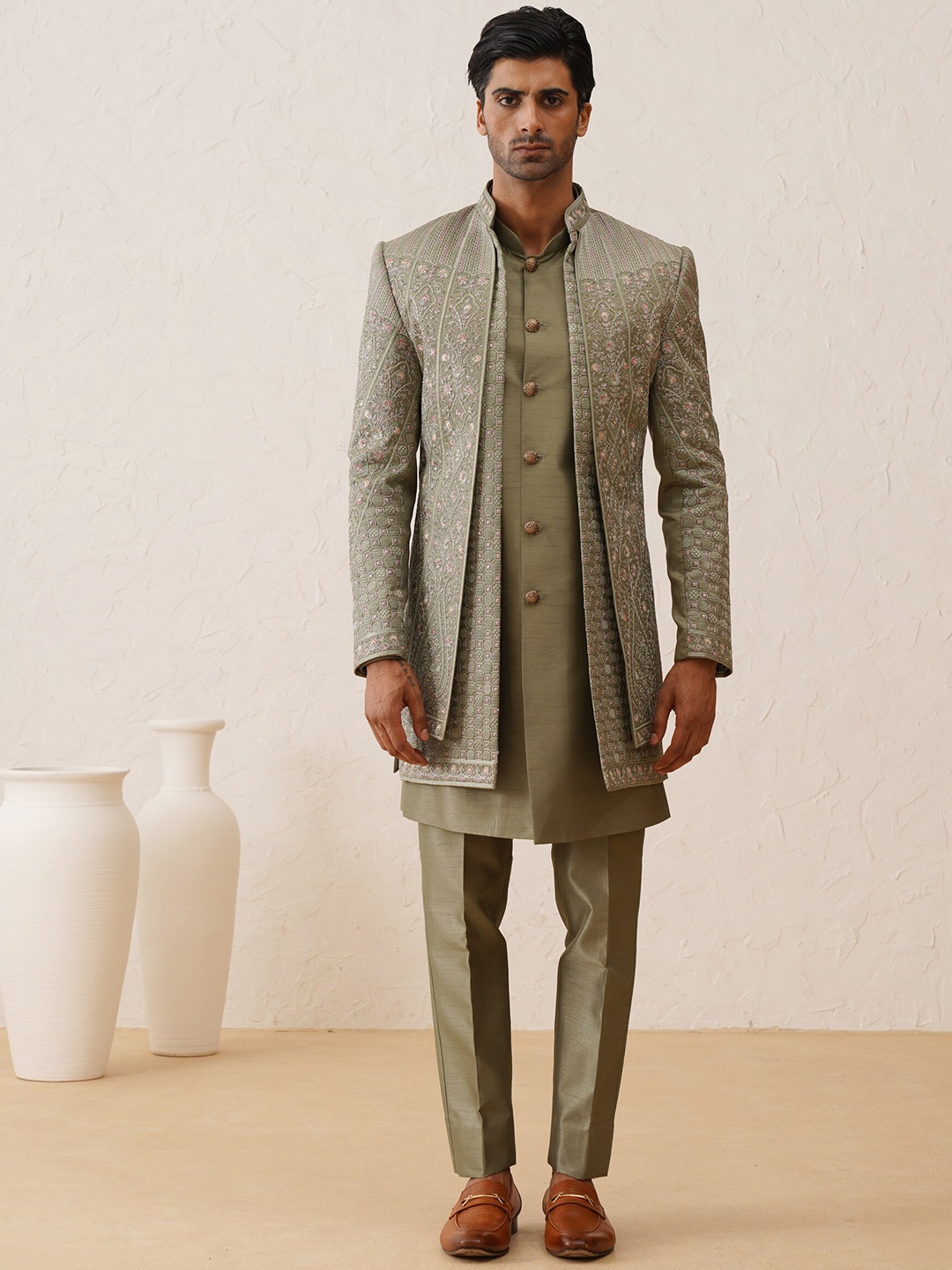 

Denis Parkar Men Embroidered Mandarin Collar Sherwani Set, Green
