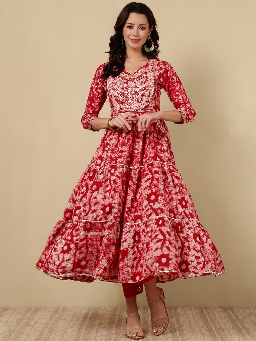 

GLAM ROOTS Ethnic Motifs Printed V-Neck Sequinned Cotton Anarkali Kurta, Red