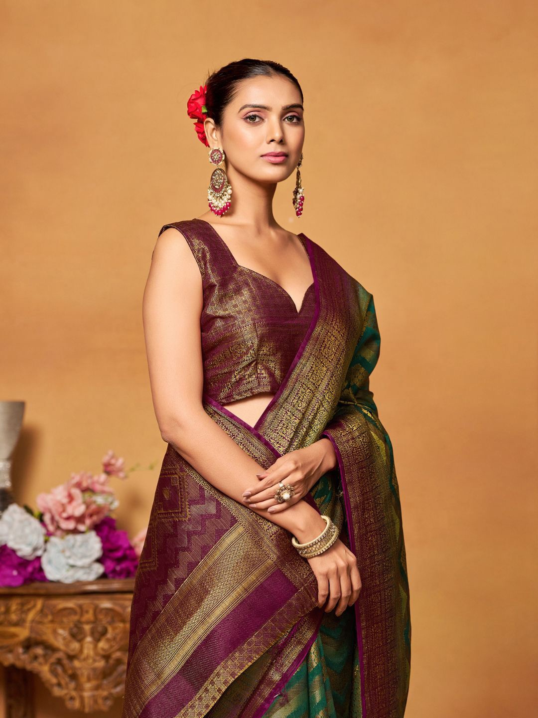 

KALINI Ethnic Motifs Zari Silk Blend Kanjeevaram Saree, Green