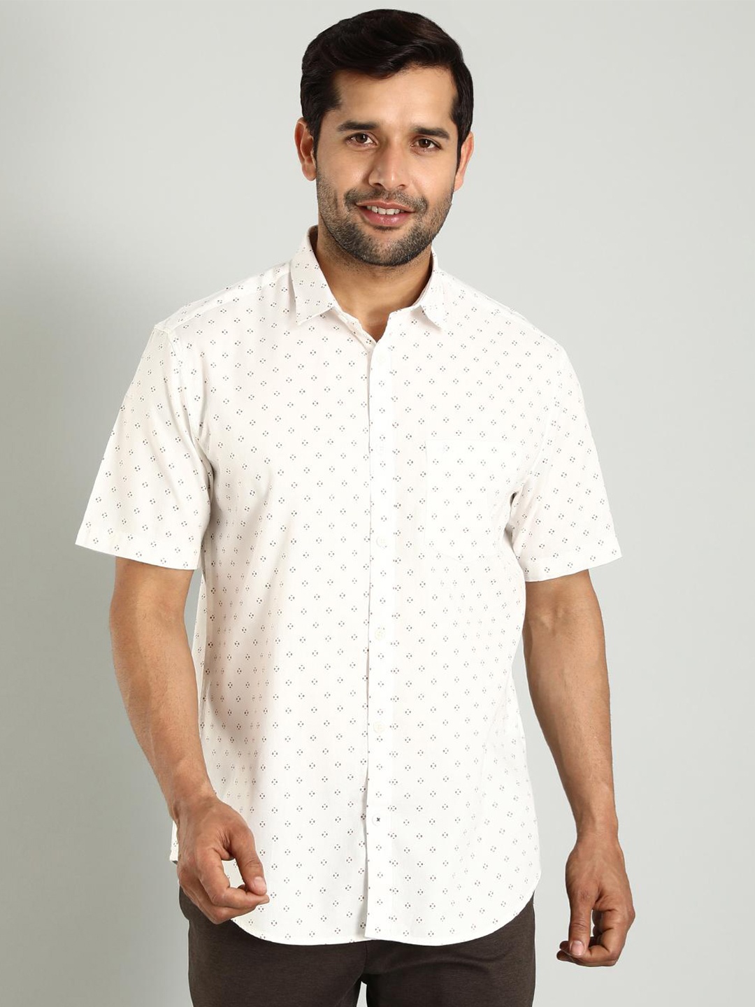 

Indian Terrain Classic Slim Fit Micro Ditsy Printed Spread Collar Cotton Shirt, White