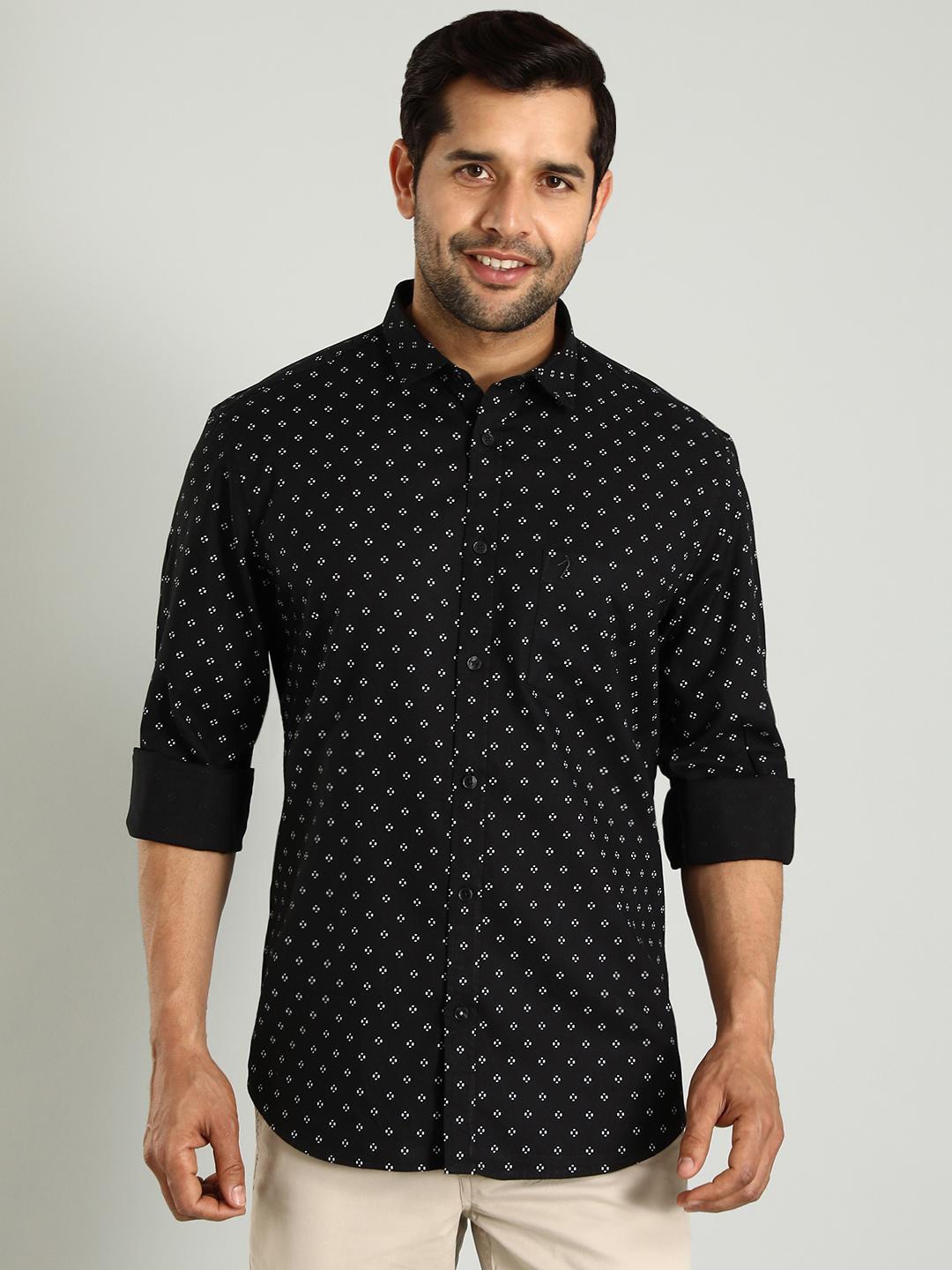 

Indian Terrain Spread Collar Long Sleeves Classic Slim Fit Geometric Printed Casual Shirt, Black