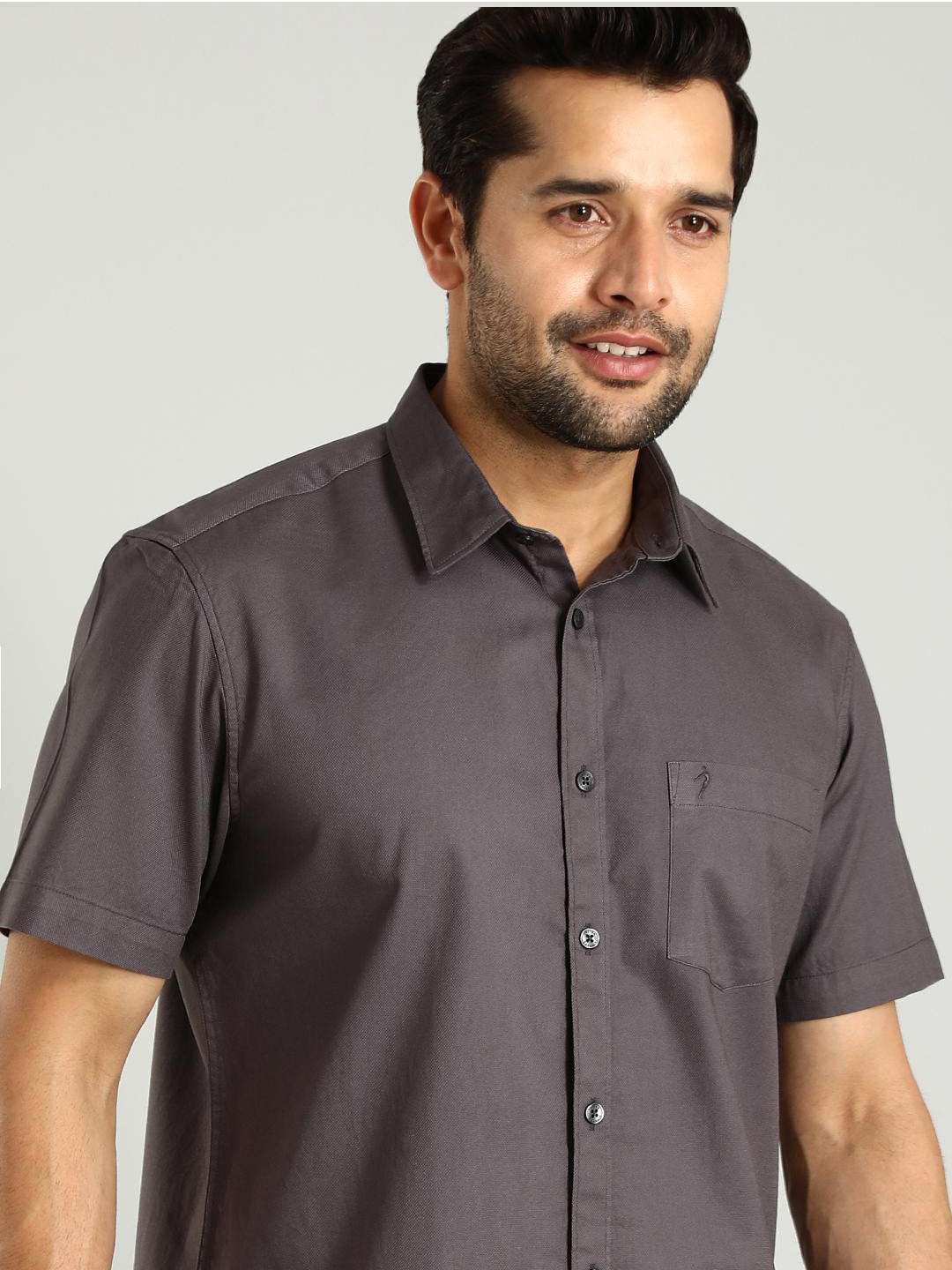 

Indian Terrain Classic Slim Pure Fit Cotton Casual Shirt, Black