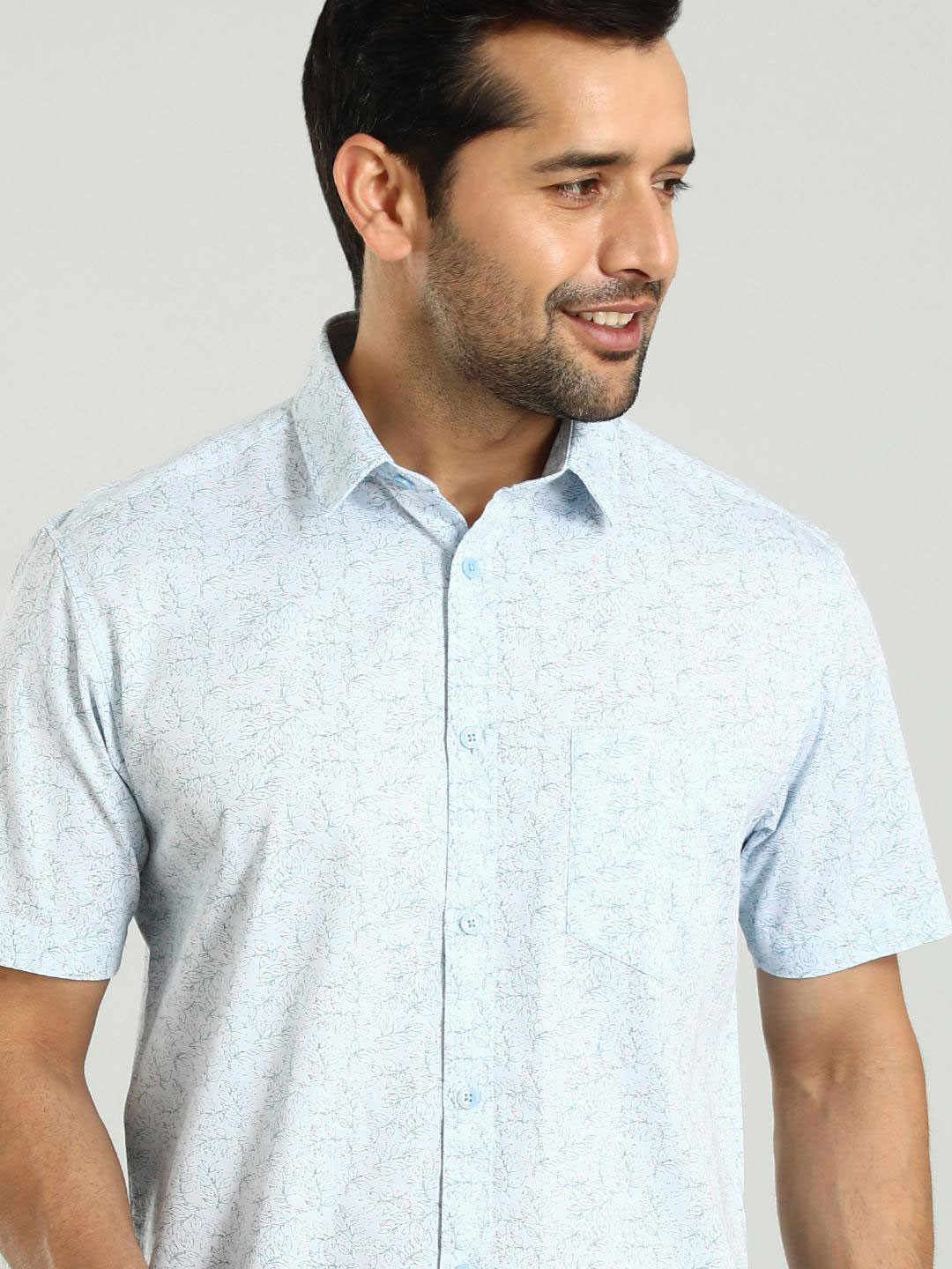 

Indian Terrain Classic Floral Printed Cutaway Collar Slim Fit Cotton Casual Shirt, Blue