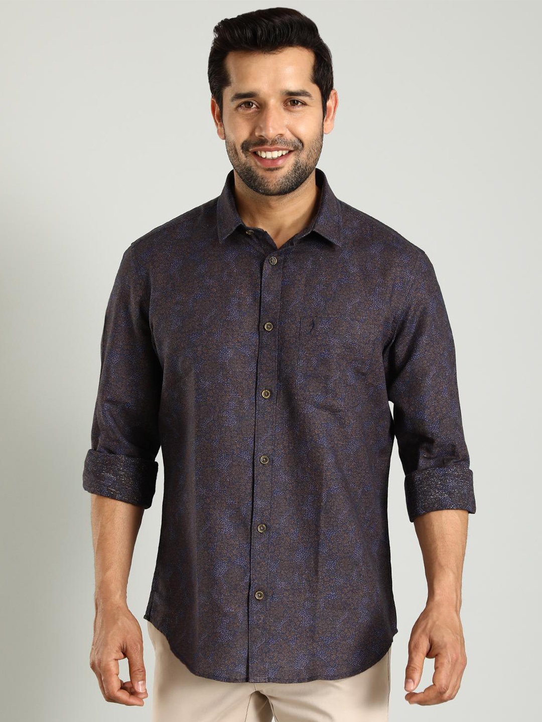 

Indian Terrain Spread Collar Slim Fit Floral Printed Casual Shirt, Blue