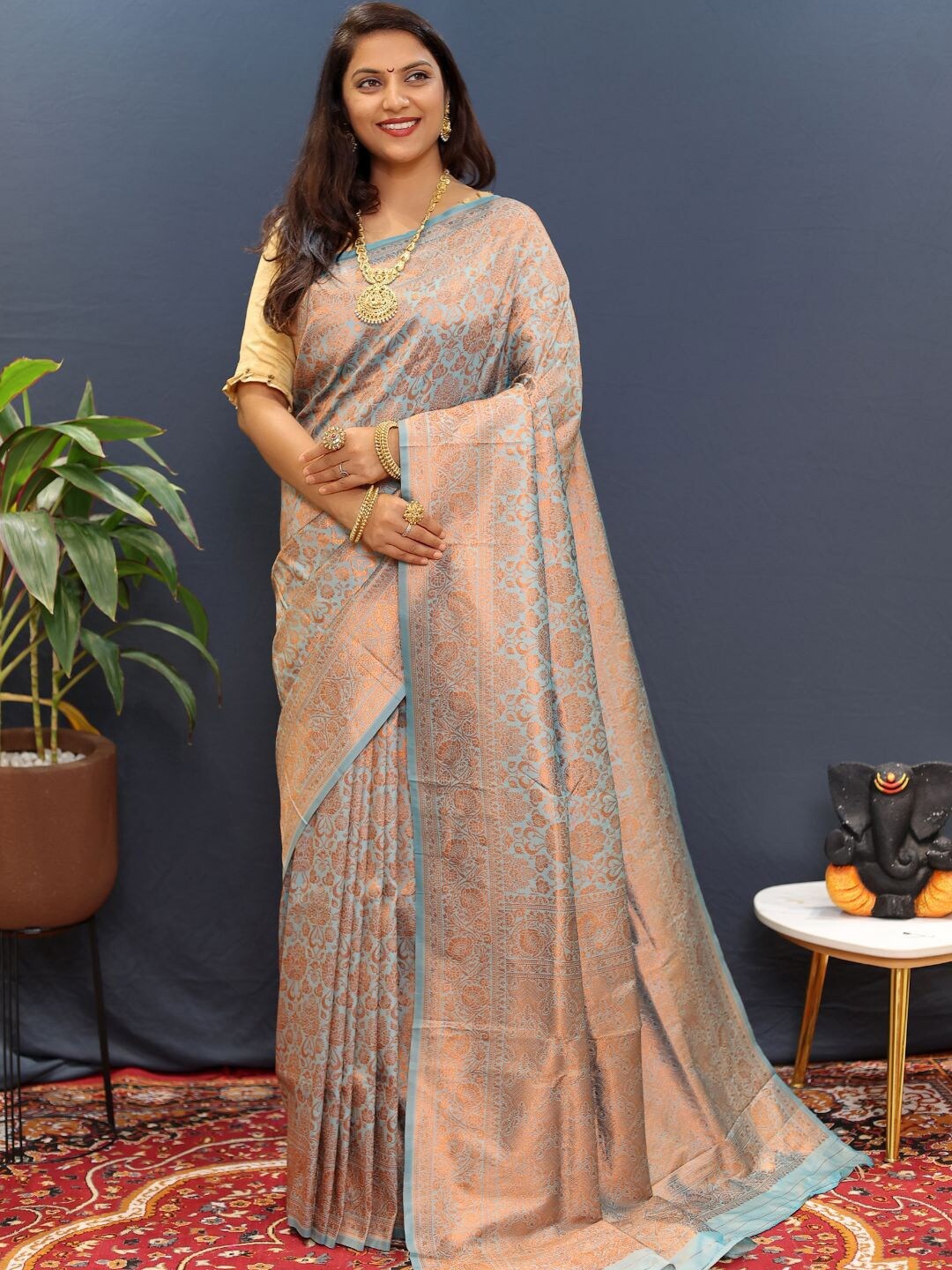 

SGF11 Woven Design Zari Art Silk Kanjeevaram Saree, Blue