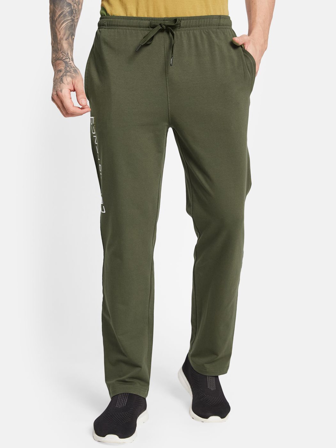 

Octave Men Cotton Track Pant, Olive