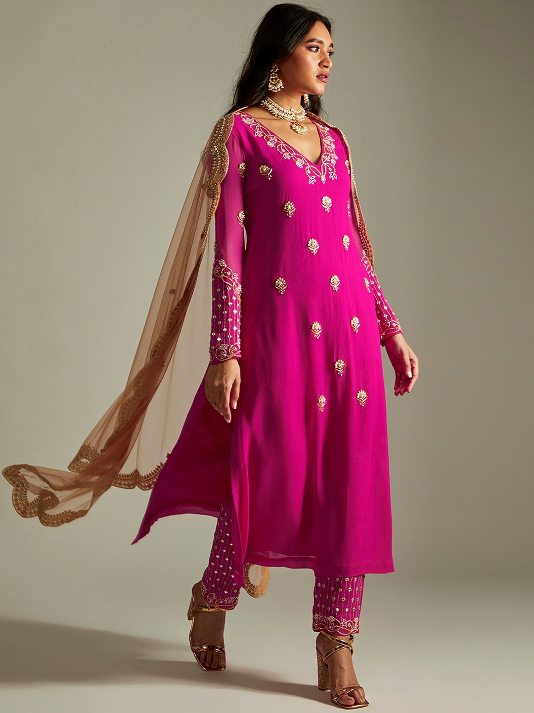 

Renee Label Embroidered Regular Beads and Stones Kurta with Trousers & Dupatta, Magenta