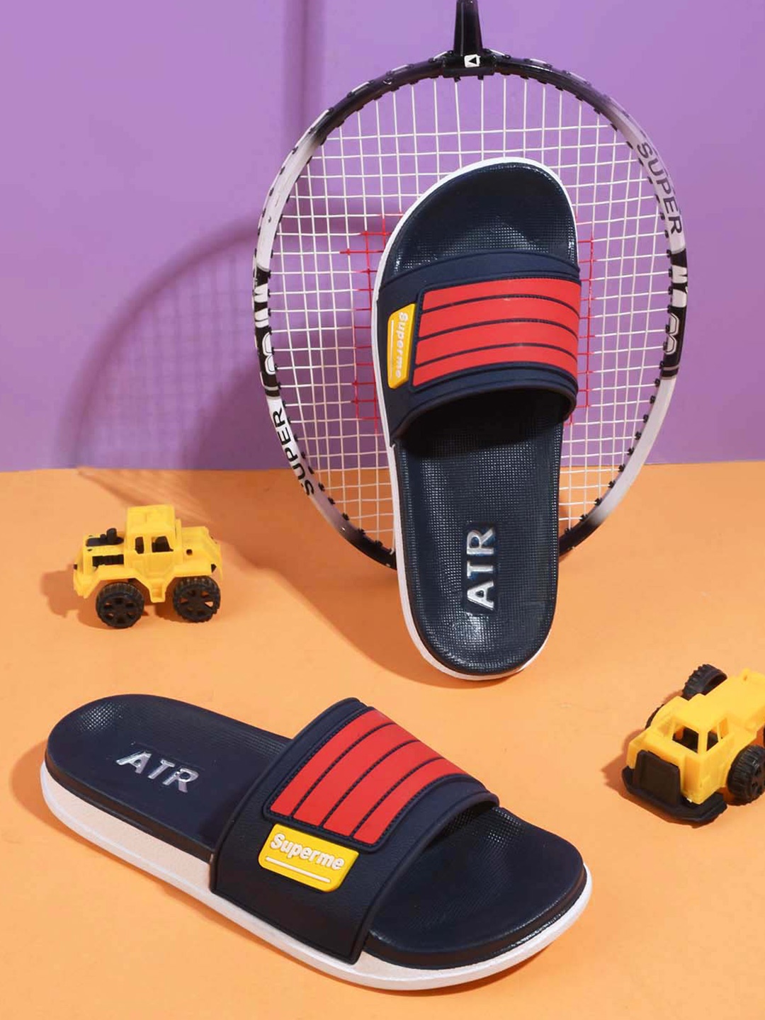 

KATS Kids Colourblocked Sliders, Navy blue