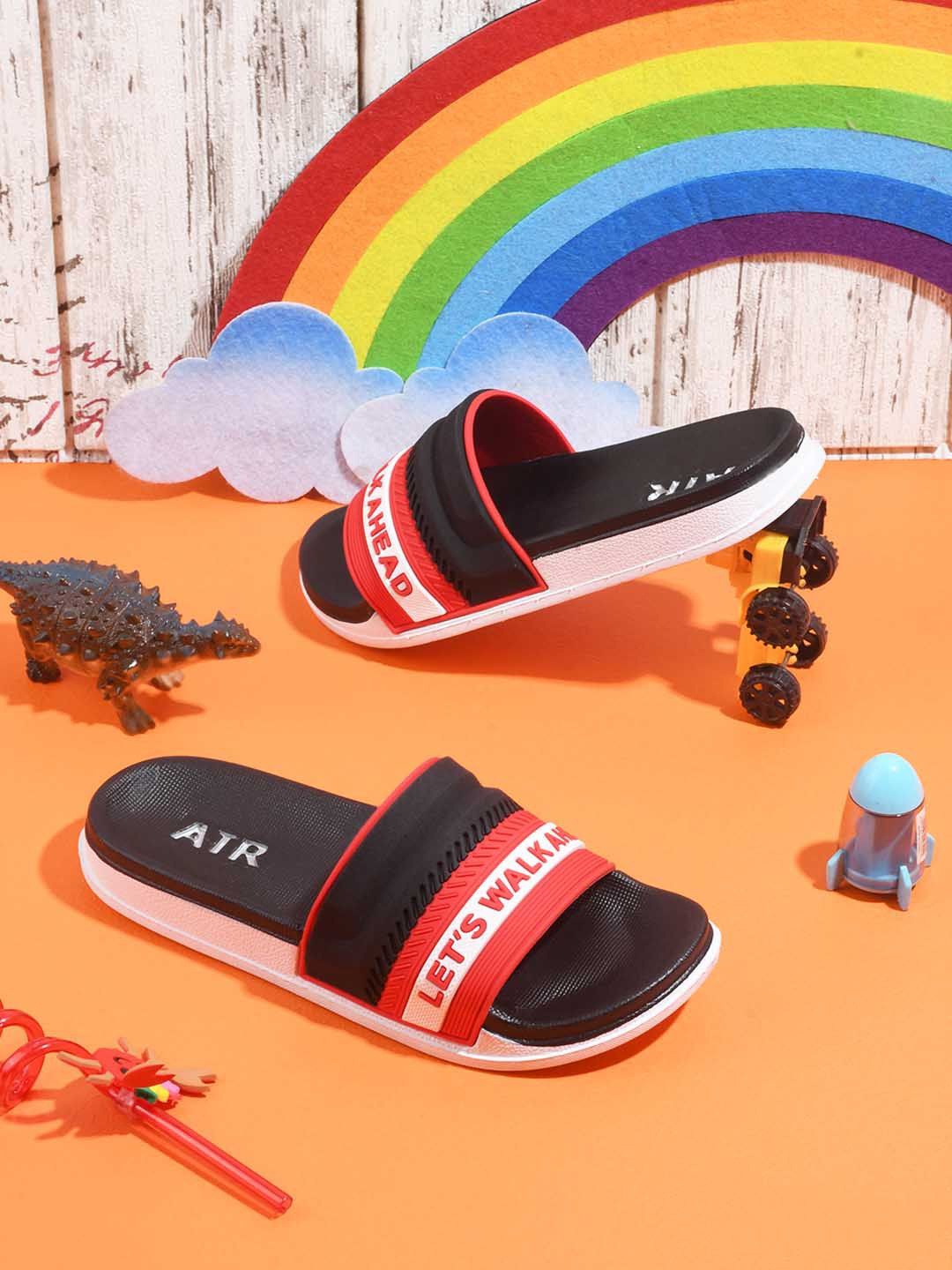 

KATS Kids Printed Sliders, Black