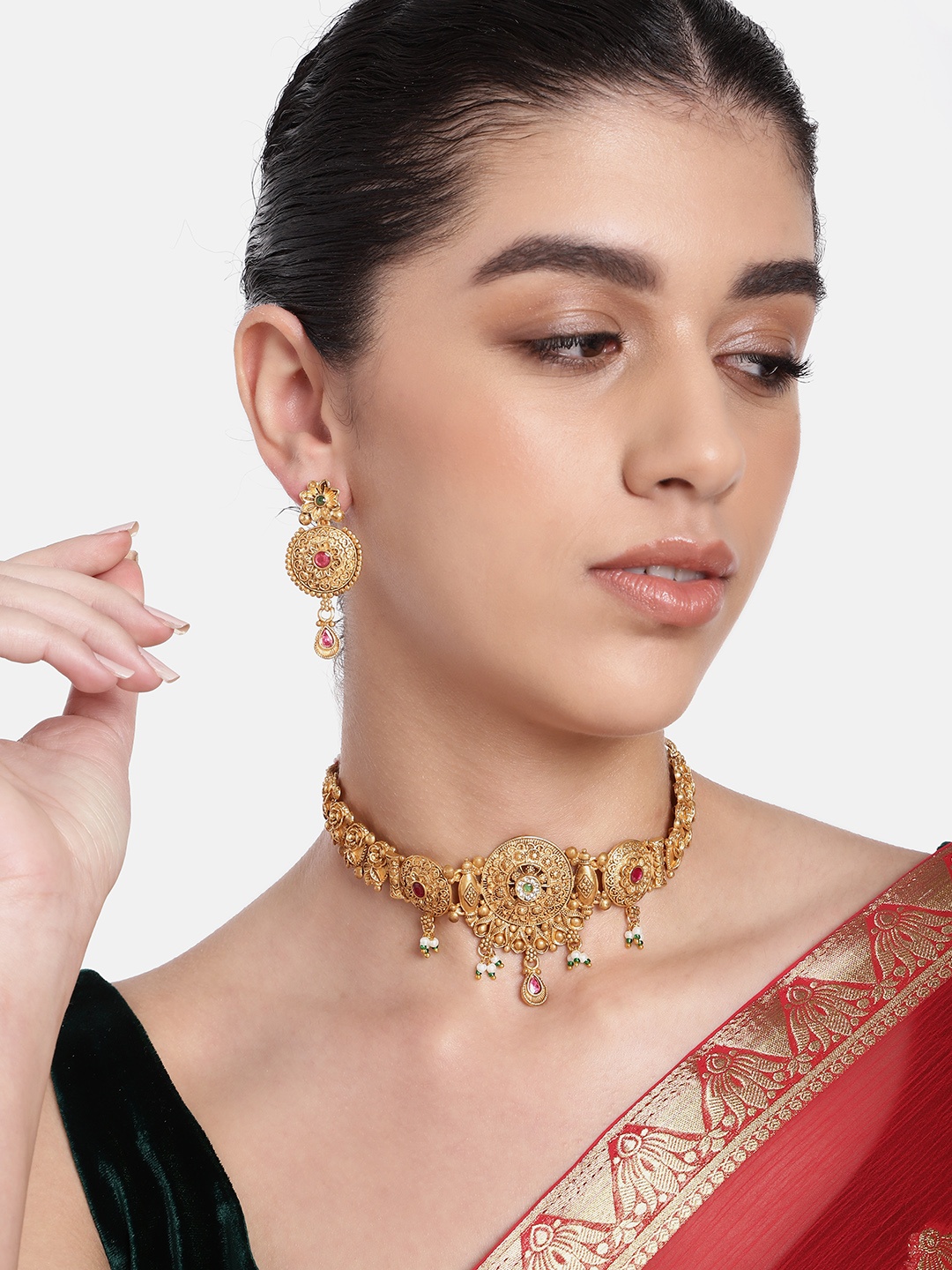 

Estele Gold-Plated Crystal-Studded Jewellery Set