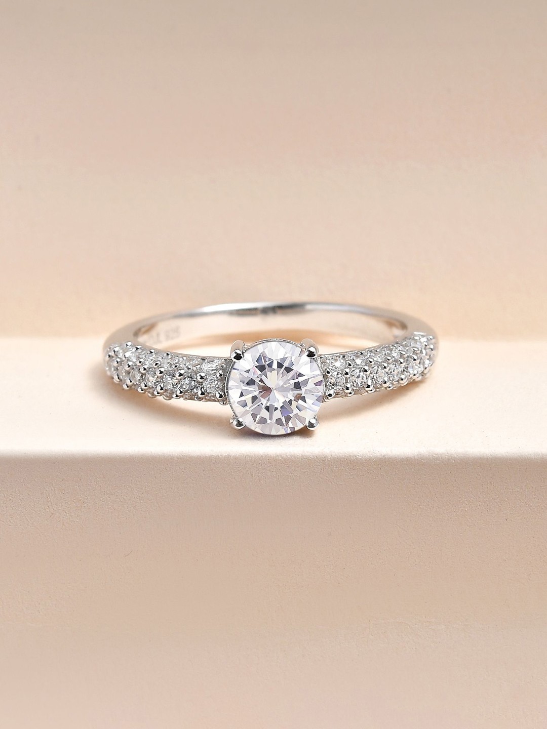 

Ornate Jewels 925 Sterling Silver Cubic Zirconia Sparkly Solitaire Ring