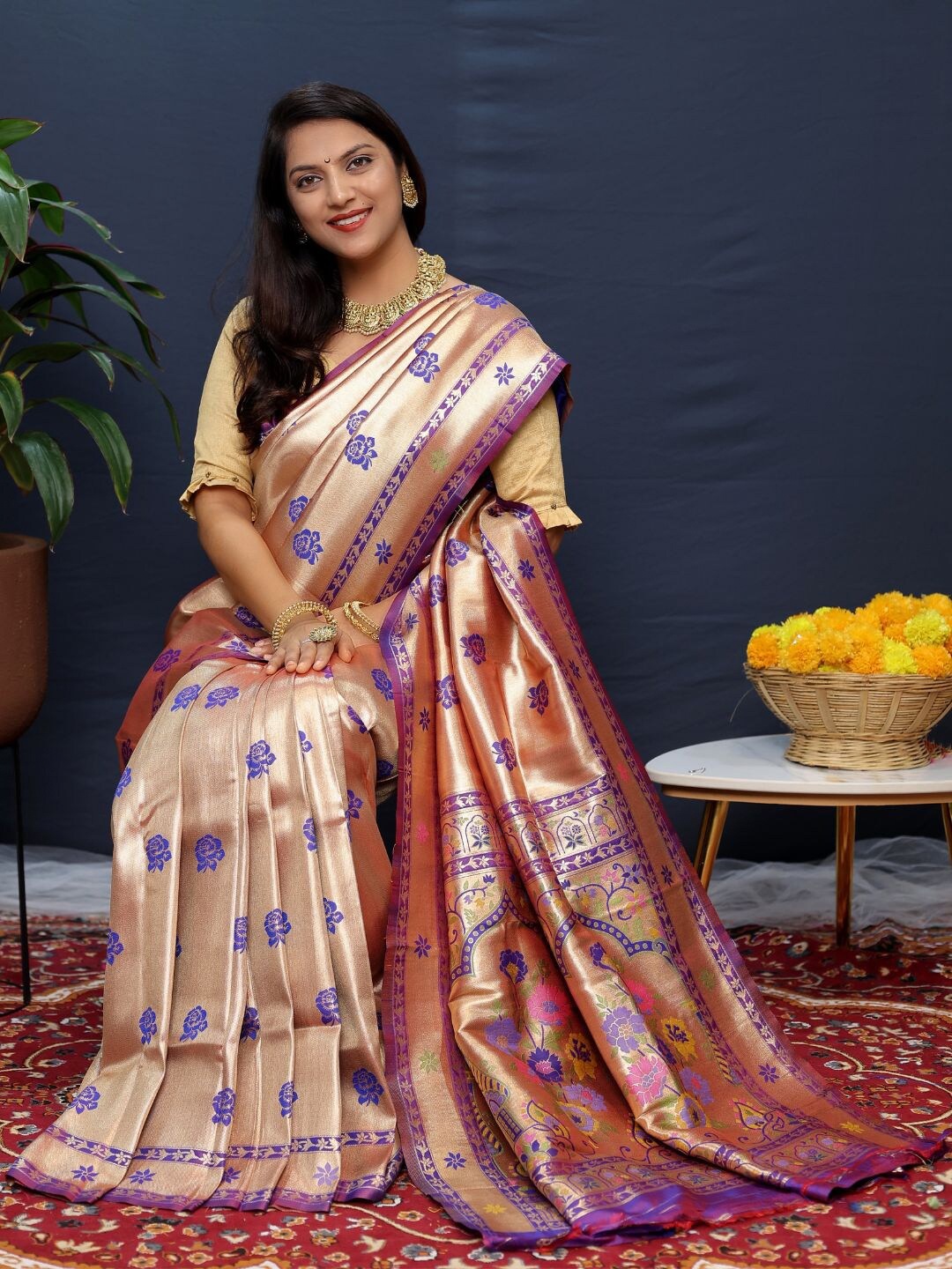 

SGF11 Floral Zari Art Silk Kanjeevaram Saree, Gold