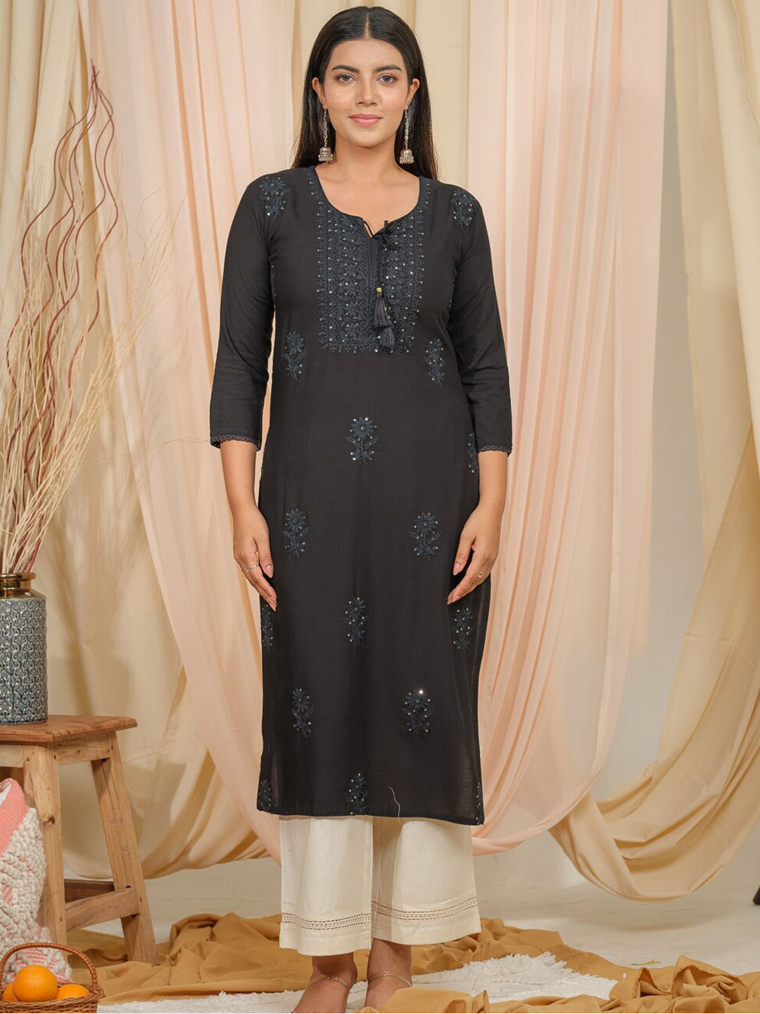 

Ode by House of Pataudi Tie U[p Neck Sequined Embroidered Straight Kurta, Black