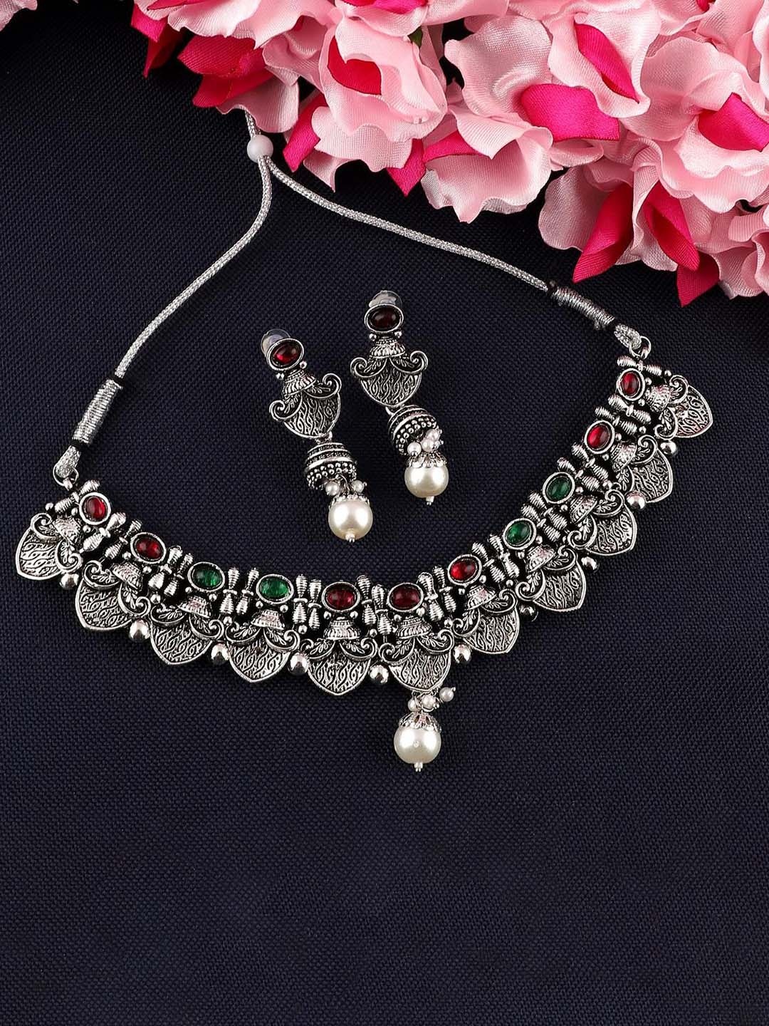

MANSIYAORANGE Silver-Plated Kundan-Studded & Beaded Oxidised Jewellery Set
