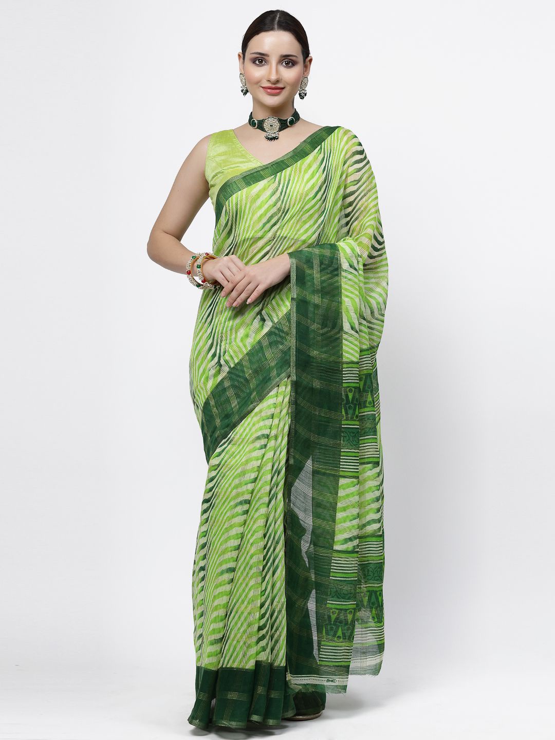 

ISHQY Silk Cotton Saree, Green