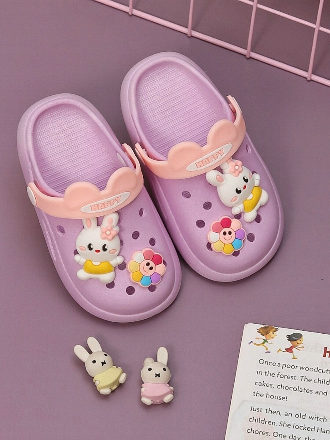 

Yellow Bee Girls Rubber Clogs, Purple