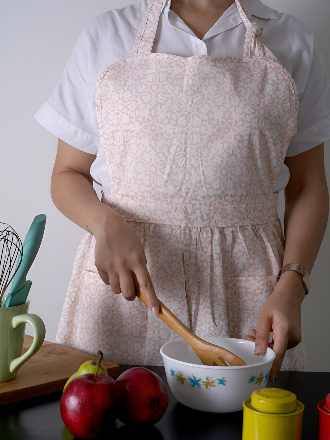 

Ratan Cart Peach-Colored & White Printed Cotton Apron
