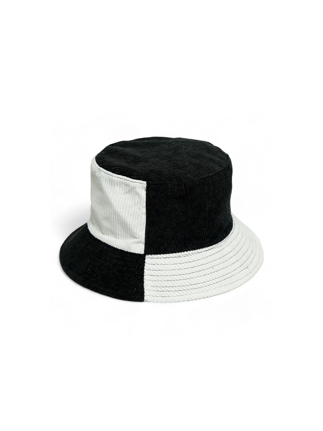 

CHOKORE Self Design Double Tone Reversible Bucket Hat, White