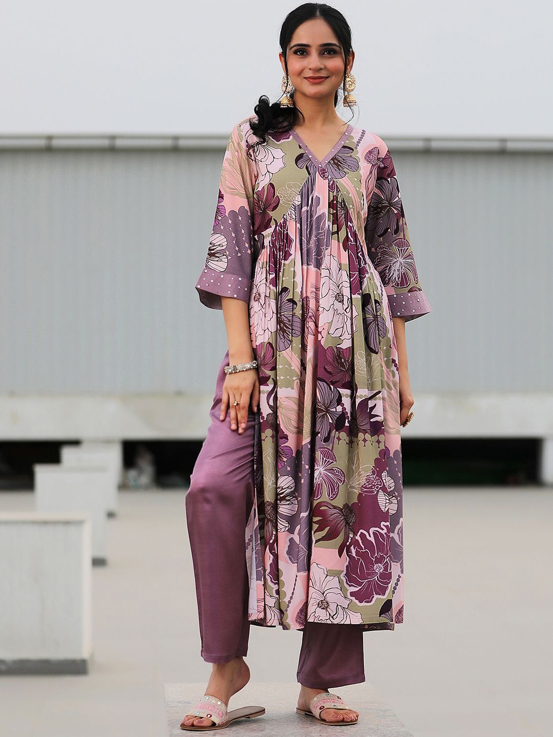 

Libas V Neck Flared Sleeves Floral Printed Pleated A Line Kurta with Trouser, Mauve