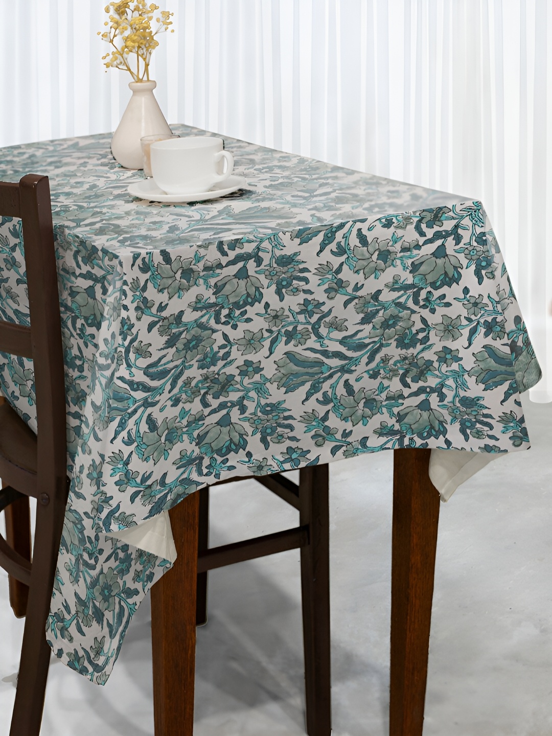 

Aura Teal Floral Cotton 6-Seater Table Cover