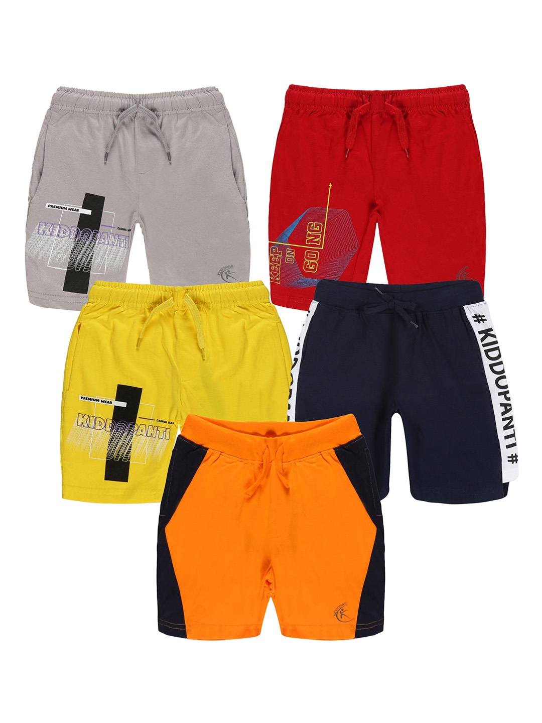 

KiddoPanti Boys Typography Shorts, Multi