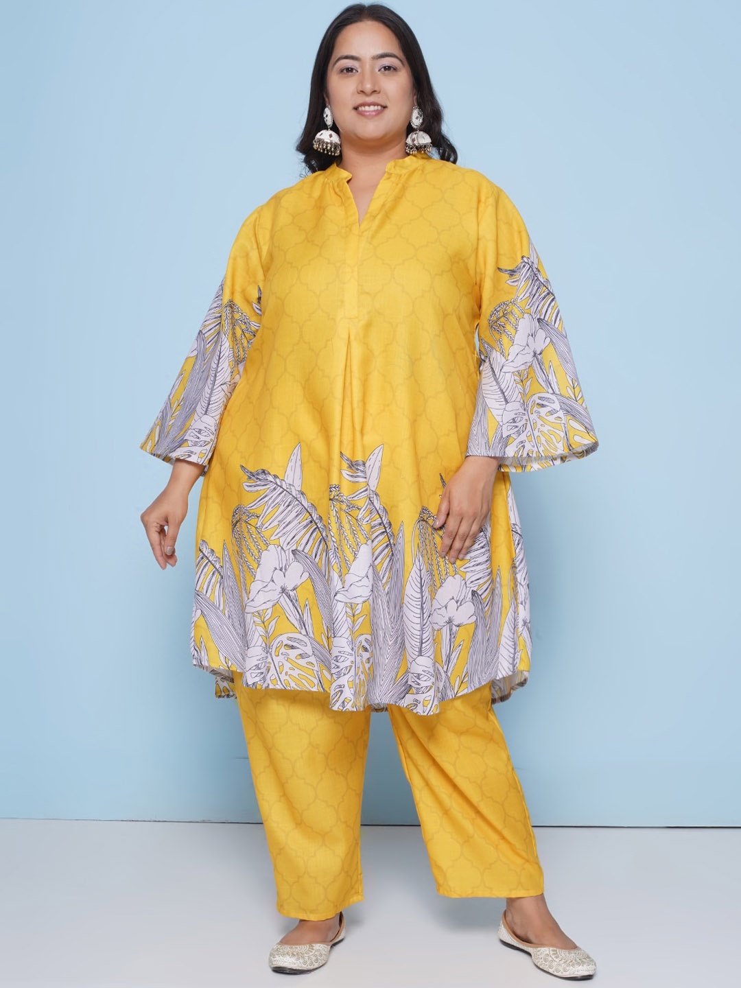 

Love More Plus Size Floral Printed A Line Kurta with Trousers, Yellow