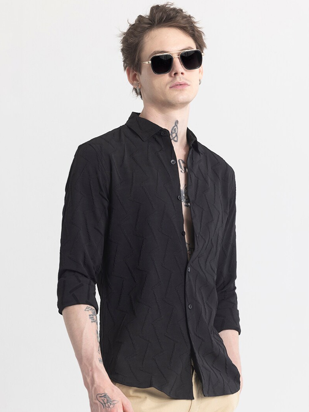 

Snitch Black Self Design Classic Slim Fit Opaque Casual Shirt