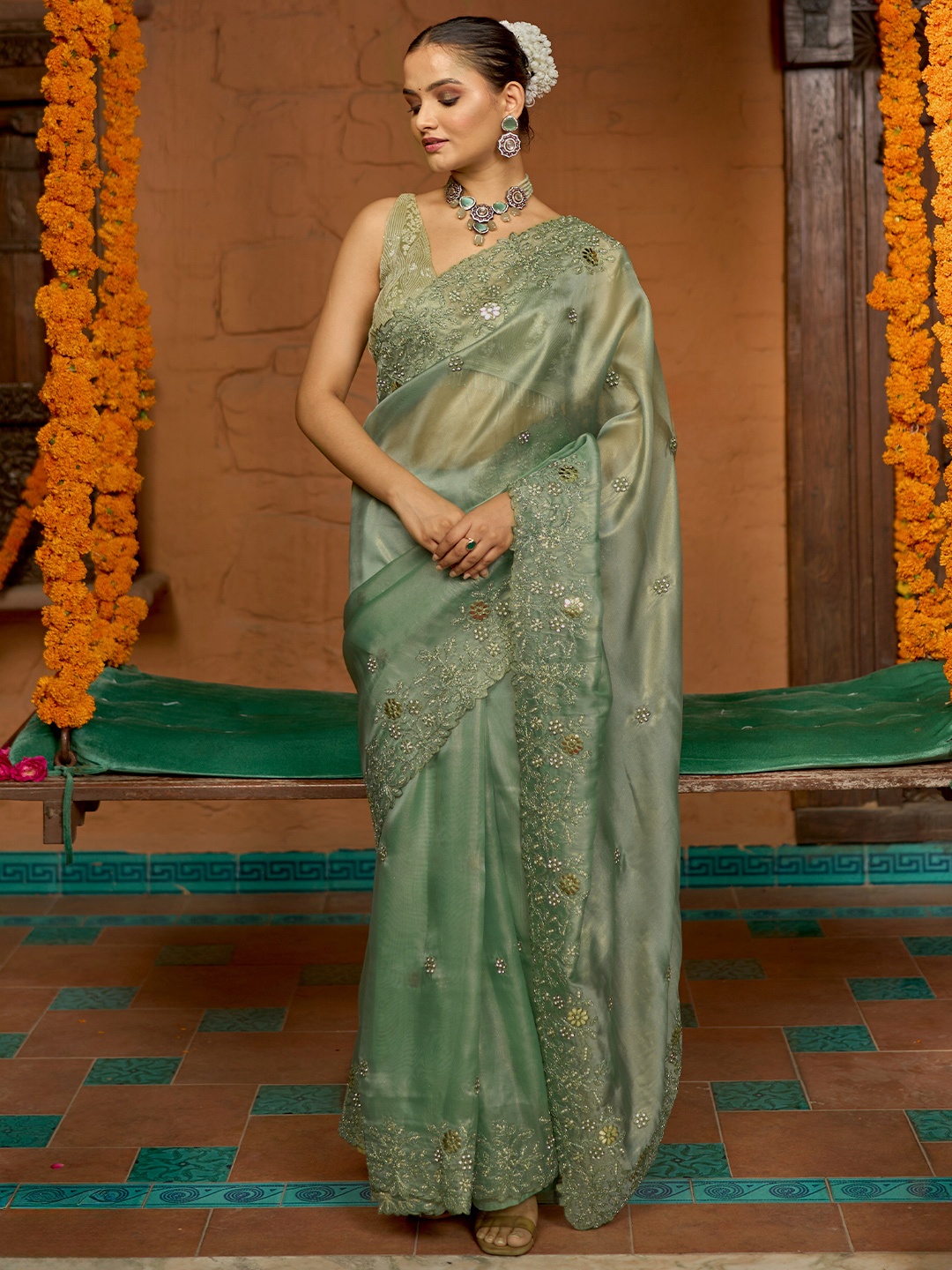 

Libas Art Floral Beads and Stones Silk Blend Belted Saree With Blouse Piece, Green