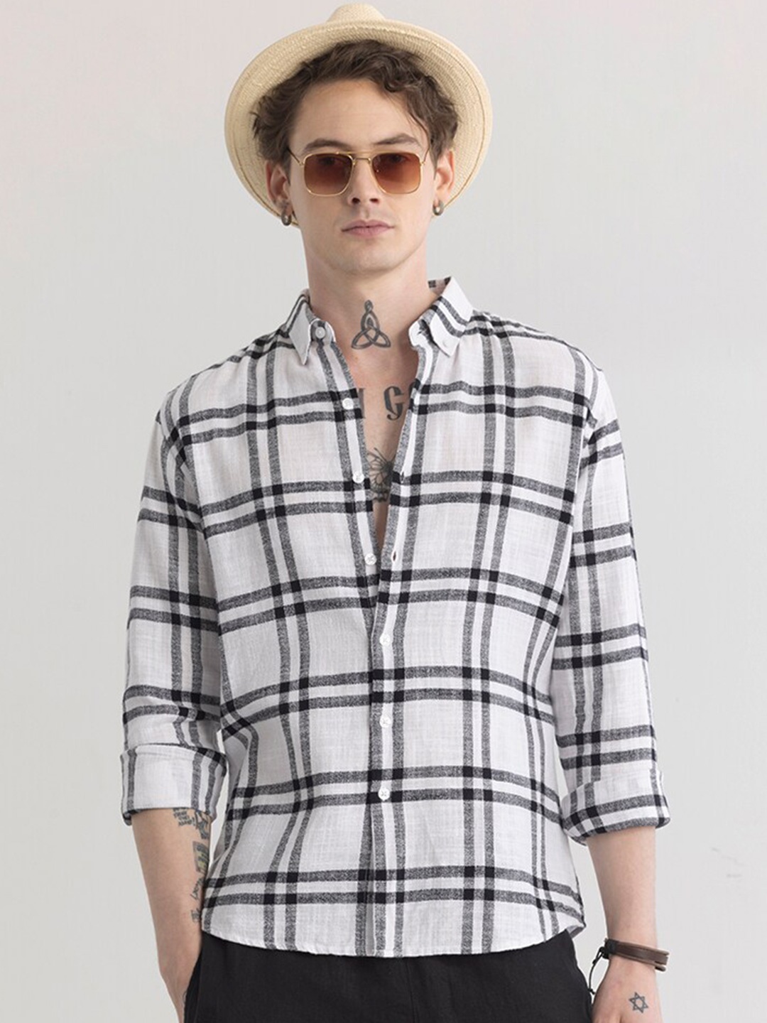 

Snitch Classic Slim Fit Checked Cotton Casual Shirt, White