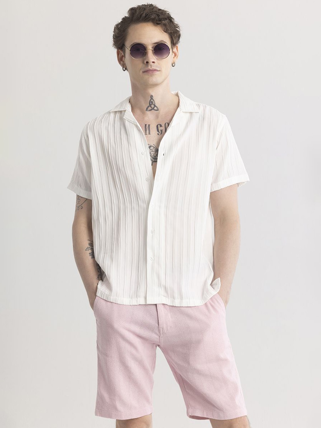 

Snitch Classic Slim Fit Striped Spread Collar Short Sleeves Casual Shirt, Off white