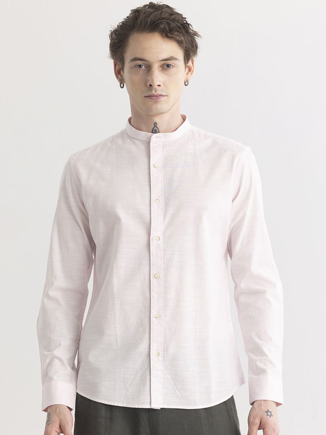 

Snitch Pink Classic Slim Fit Cotton Casual Shirt