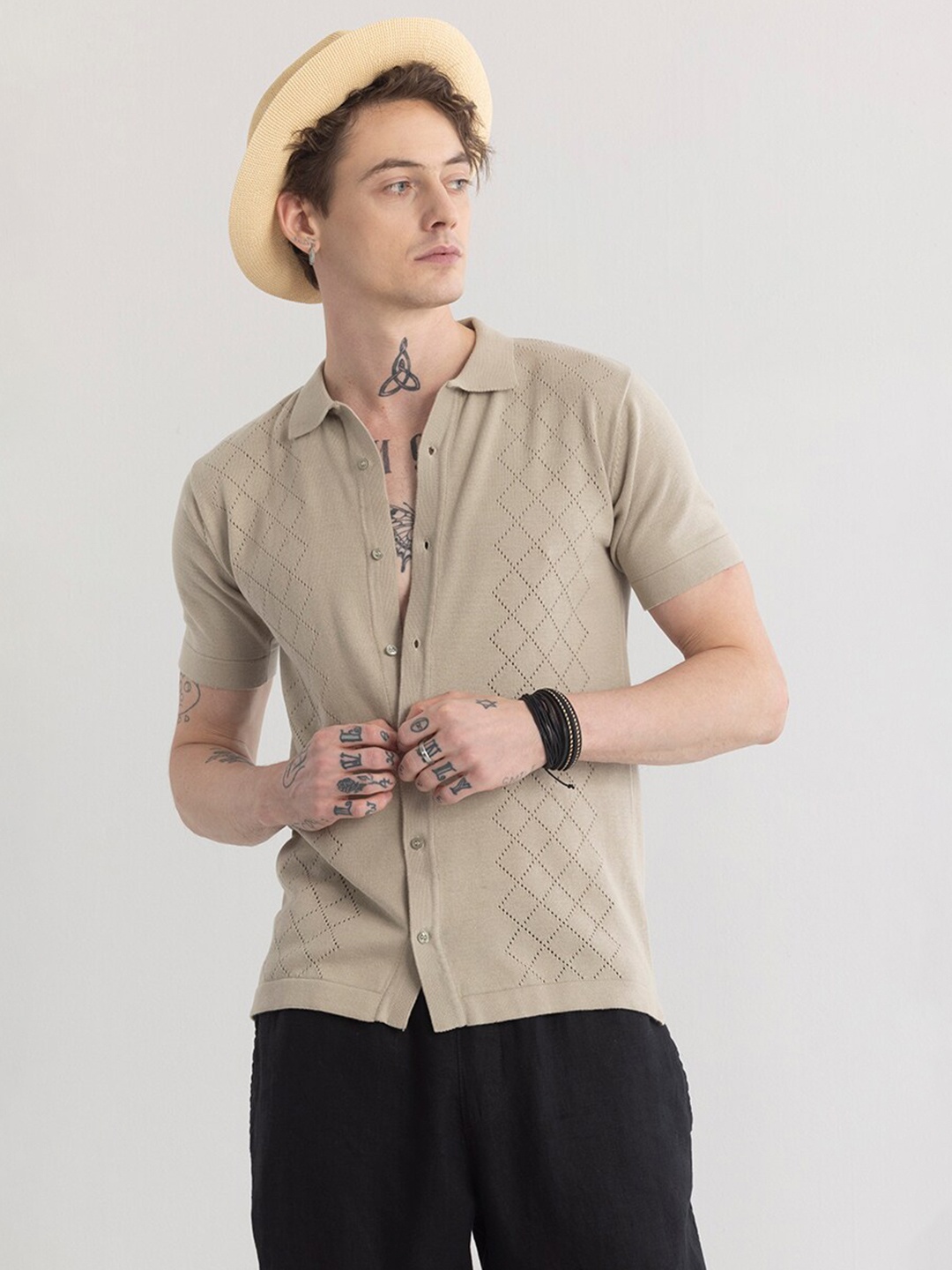 

Snitch Nude Straight Slim Fit Textured Cotton Casual Shirt