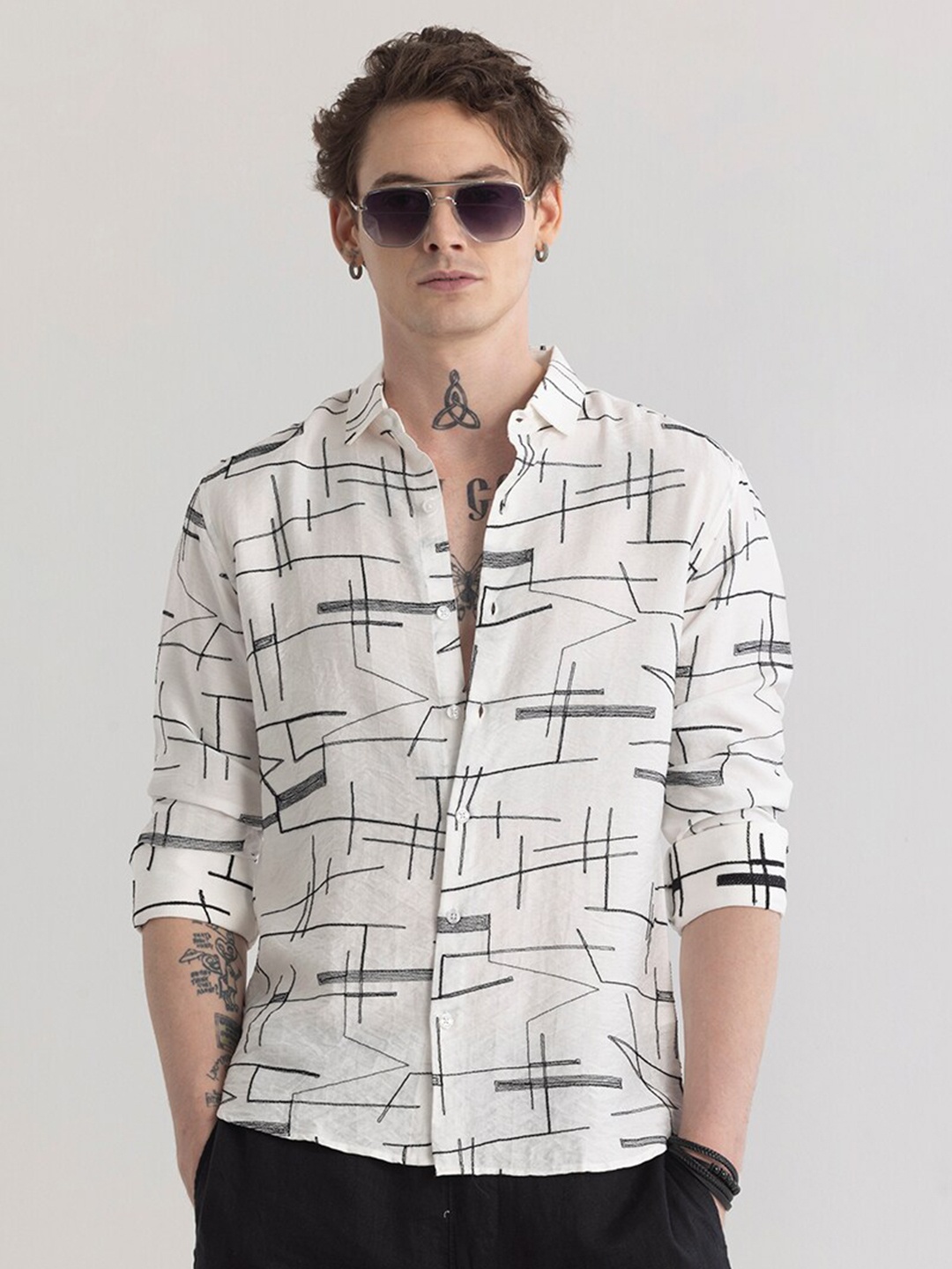 

Snitch Classic Slim Fit Casual Shirt, White