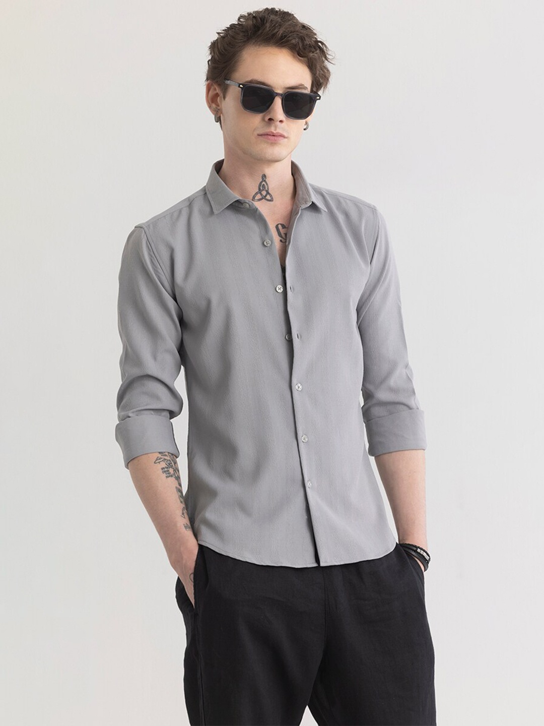 

Snitch Classic Slim Fit Spread Collar Long Sleeves Cotton Casual Shirt, Grey