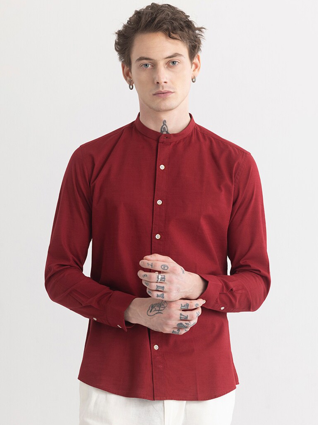 

Snitch Red Band Collar Classic Slim Fit Opaque Cotton Casual Shirt