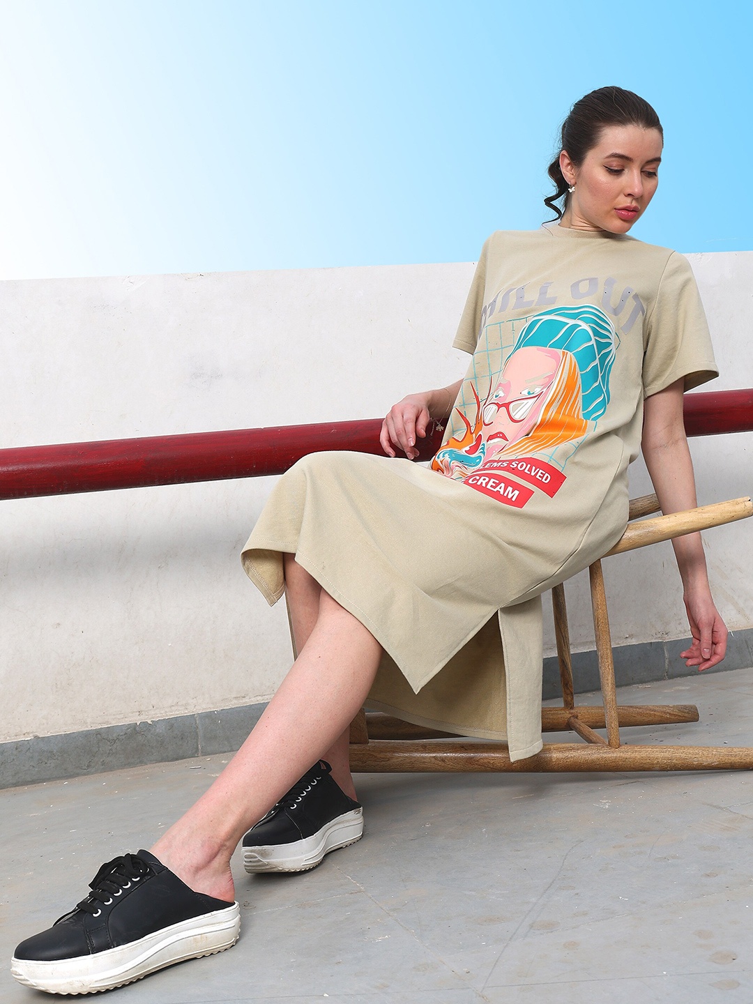 

Athena Graphic Printed T-shirt Dress, Beige