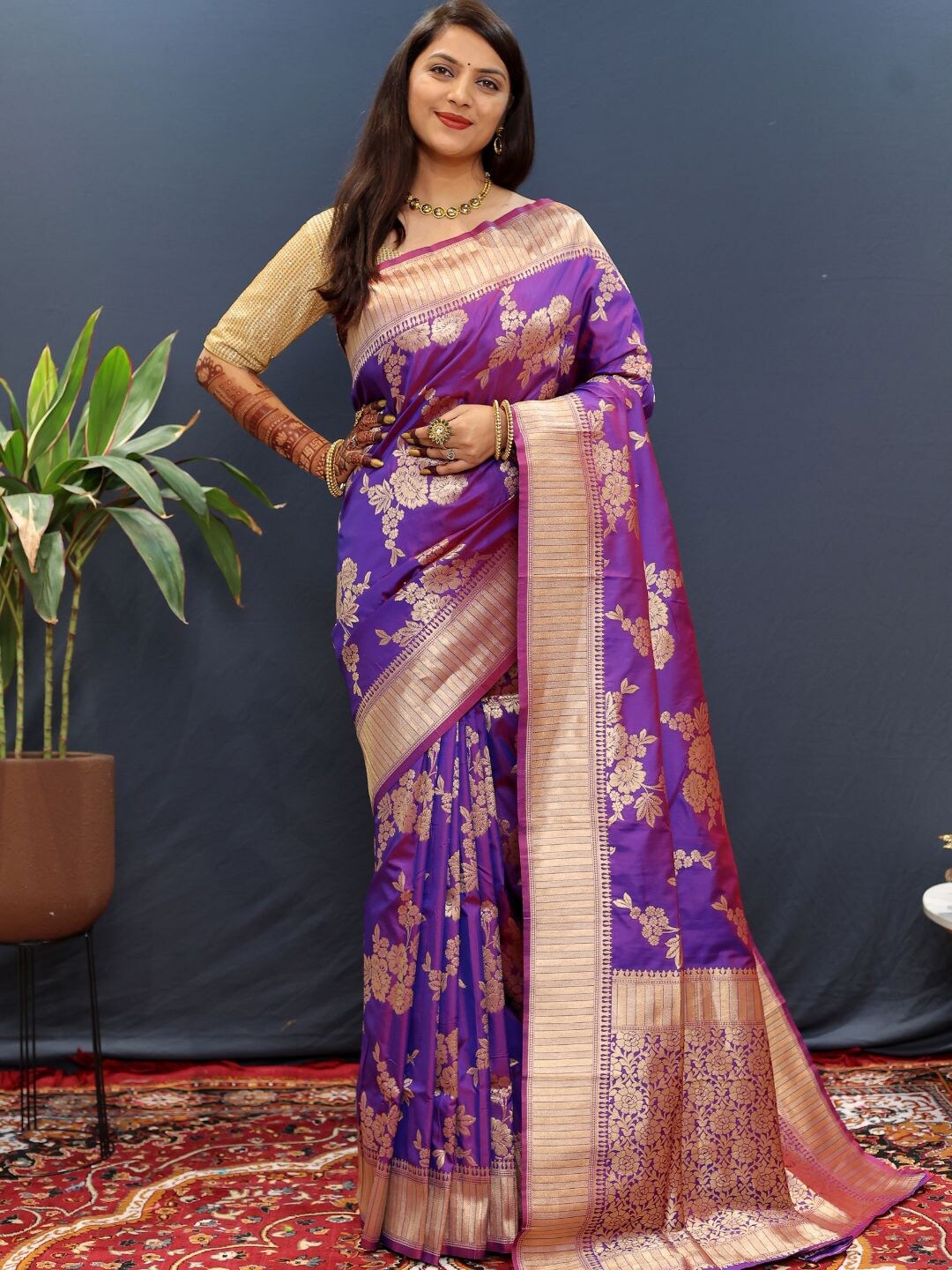 

SGF11 Woven Design Zari Art Silk Kanjeevaram Saree, Purple