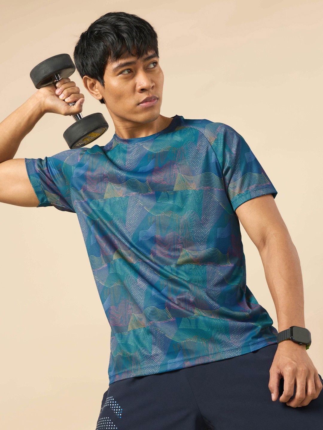 

CULT Men Moisture Wicking High Energy Line Abstract Printed Training T-shirt, Blue
