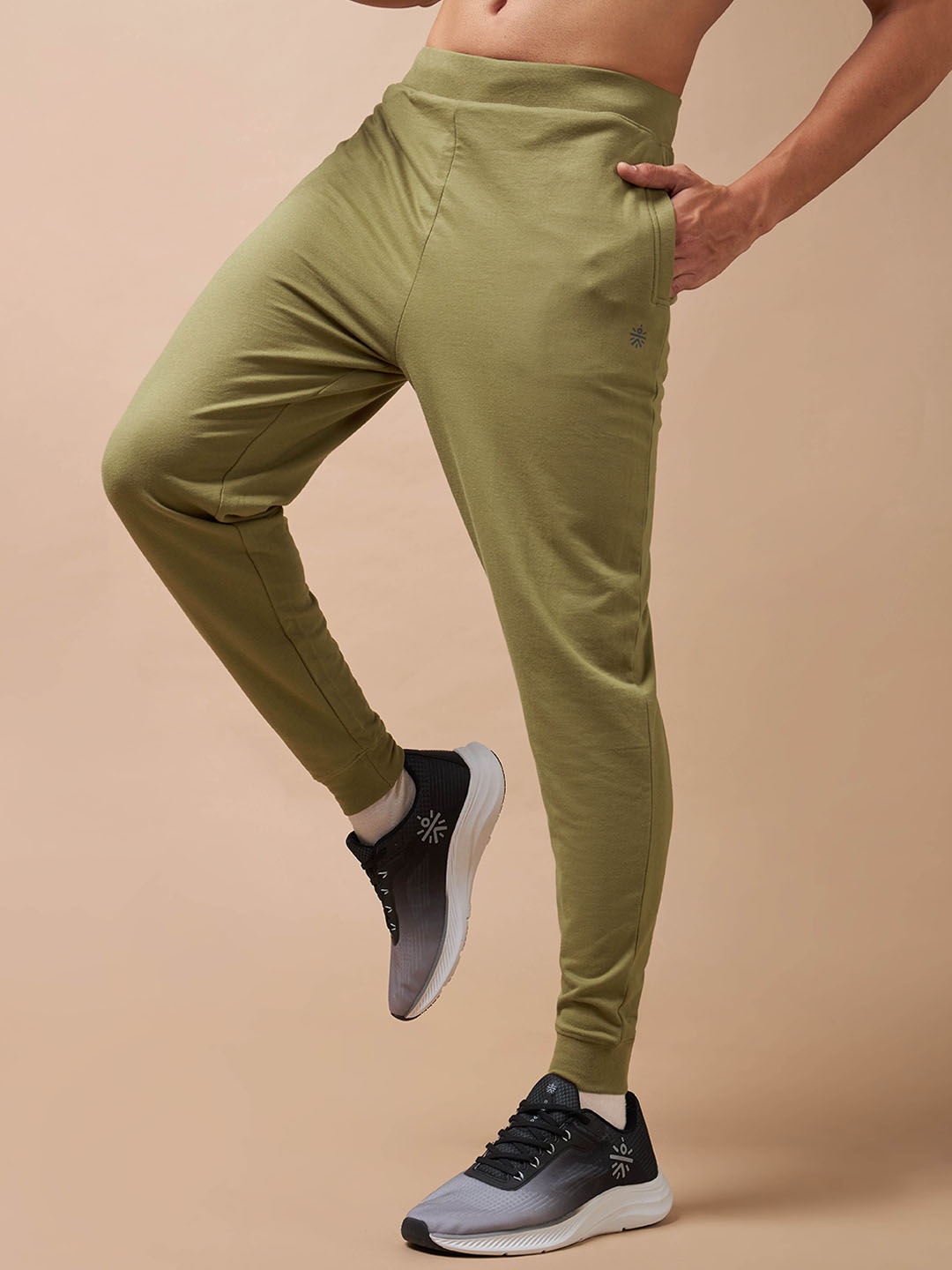 

CULT Men Mid Rise Joggers, Khaki